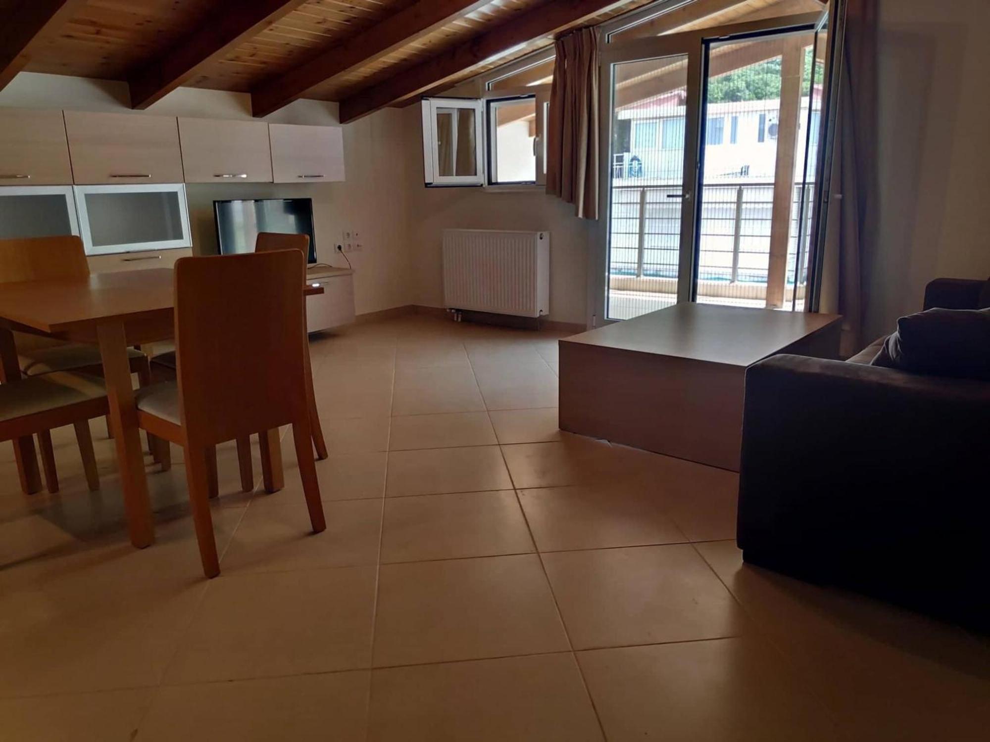 Samaras Apartments In Kaména Vúrla Kültér fotó